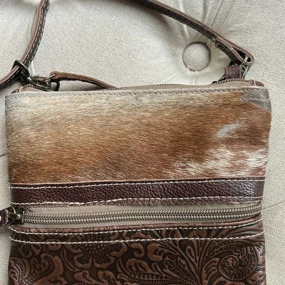 Myra Crossbody Tangled Vine S-3393 Leather & Hairon Cowhide Western - Picture 3 of 12